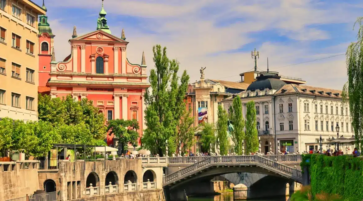 Travel Tips for Slovenia: Essential Do's and Don'ts